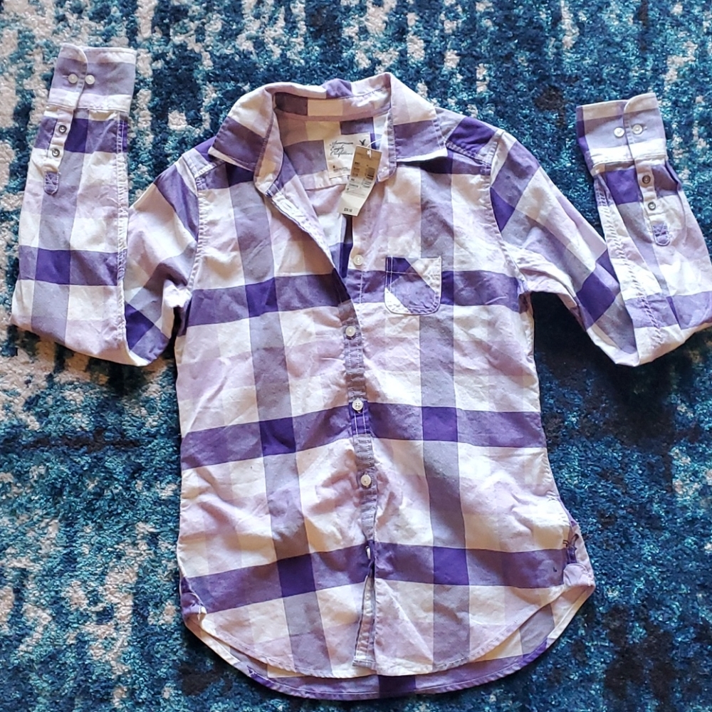 American Eagle Purple/White Plaid shirt